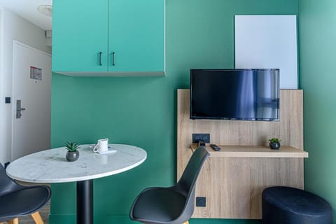 Appart Hôtel Le Liberté Vannes Centre-Ville Apartment hotel in Vannes