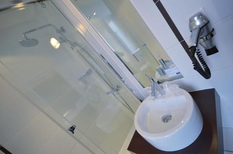 Best Western Dijon Centre Gare Hotel in Dijon