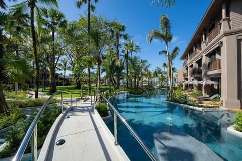 La Flora Resort & Spa Khao Lak Resort in Khuekkhak