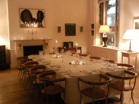 The Racquet Club Apartment hotel in Liverpool