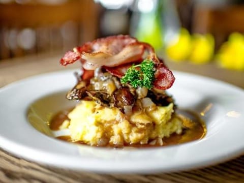 The White Horse Inn Vacation rental in Mid Suffolk District