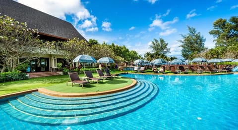 Lanta Cha Da Beach Resort And Spa Resort in Sala Dan