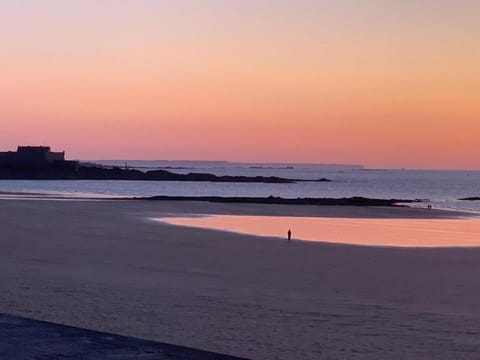 Hotel Kyriad Saint Malo Centre Plage Hotel in St-Malo