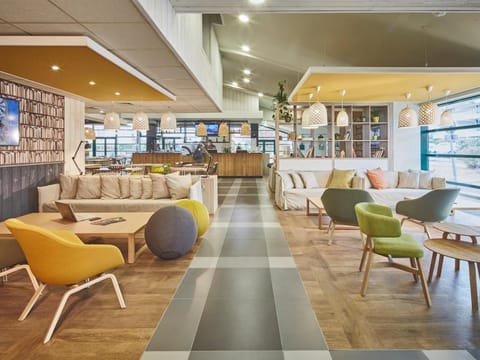 Campanile Poitiers - Site du Futuroscope Hotel in Centre-Val de Loire