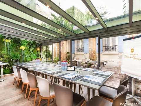 Hotel Daumesnil-Vincennes Hotel in Vincennes