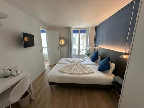 Opera Deauville Hotel in Paris