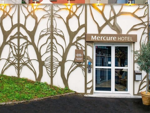 Hotel Mercure Paris Suresnes Longchamp Hotel in Puteaux