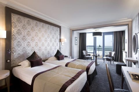 Grand Hôtel Des Thermes Hotel in St-Malo