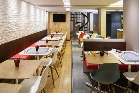 ibis Clichy Centre Mairie Hotel in Clichy