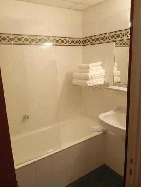 The Originals Boutique, Grand Hotel Saint-Pierre, Aurillac (Qualys-Hotel) Hotel in Aurillac