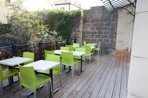 Hotel Albert Elisabeth Gare SNCF Hotel in Clermont-Ferrand