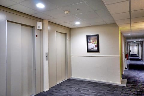 Campanile Paris Ouest - Chaville Hotel in Île-de-France