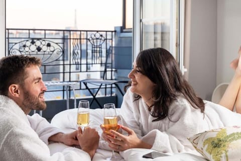 Hotel De Banville Hotel in Levallois-Perret