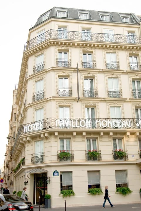 Pavillon Monceau Hotel in Paris