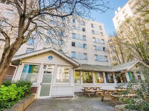 Ibis Styles Lyon Croix Rousse Hotel in Caluire-et-Cuire