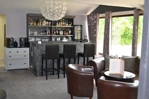 The Originals Boutique, Hotel Les Quatre Salines, Le Mont Saint-Michel Sud (Inter-Hotel) Hotel in Brittany