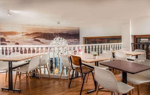 Sure Hotel by Best Western Lorient Centre Hotel in Lorient