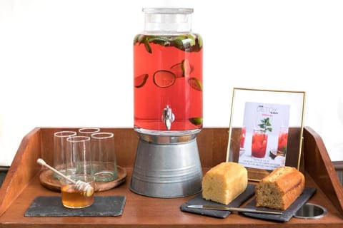 Hotel Boris V. by Happyculture Hotel in Levallois-Perret