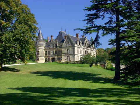 Château De La Bourdaisière Hotel in Centre-Val de Loire
