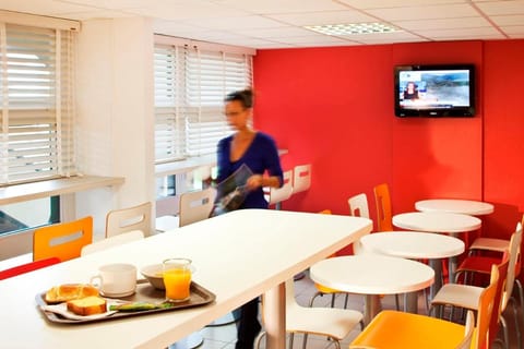 Premiere Classe Caen Est - Mondeville Hotel in Normandy