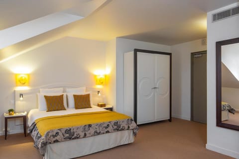 Mercure Rambouillet Relays Du Château Hotel in Île-de-France