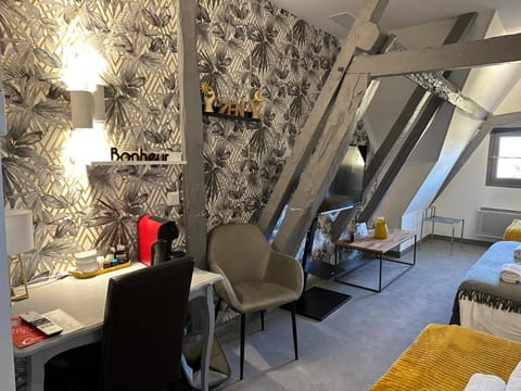 The Originals Boutique, Hotel Le George , Loches Hotel in Loches