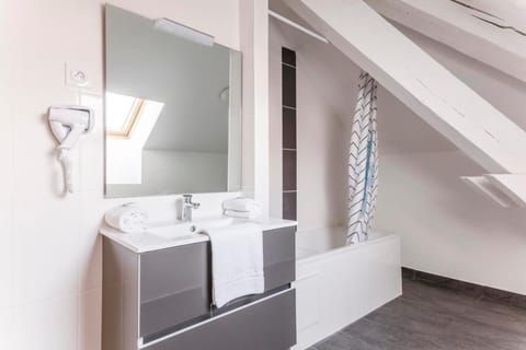 Residhotel Le Central'Gare Apartment hotel in Grenoble