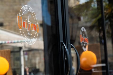 Hotel De L'univers Hotel in St-Malo