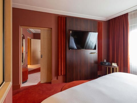 NEST Paris La Defense - MGallery Hotel in Puteaux