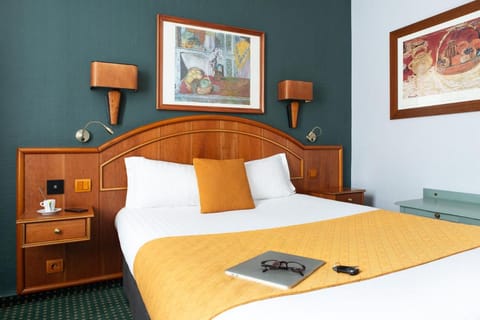 Hotel De La Paix Hotel in Lille