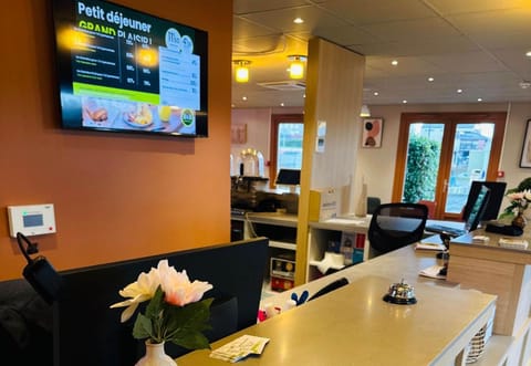 B&B HOTEL Saint-Witz Roissy Hotel in Île-de-France