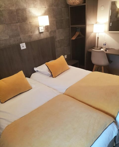 Hotel Acadie Les Ulis Hotel in Île-de-France