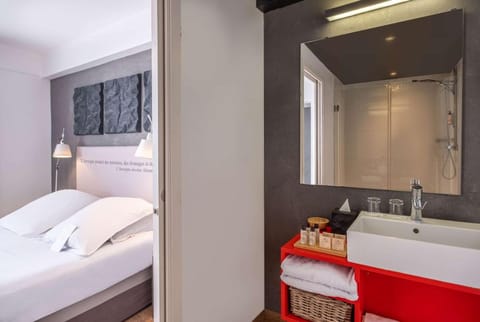 Best Western Plus Hotel Litteraire Alexandre Vialatte Hotel in Clermont-Ferrand