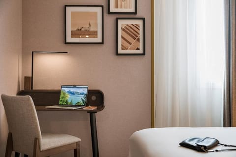 Mercure Chartres Est Hotel in Chartres