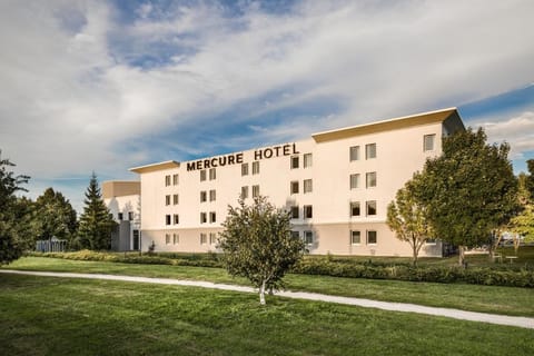 Mercure Chartres Est Hotel in Chartres