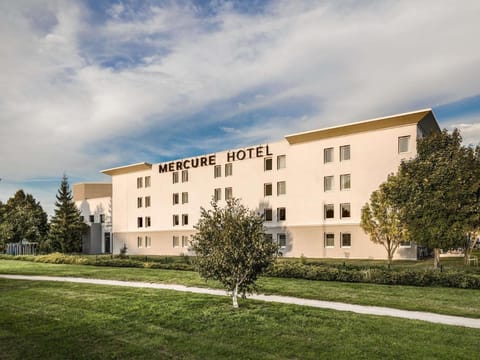 Mercure Chartres Est Hotel in Chartres