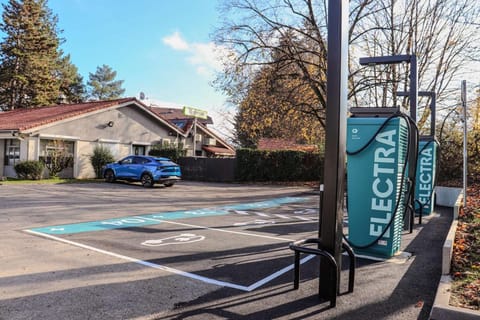 Campanile Annecy - Cran Gevrier Hotel in Annecy