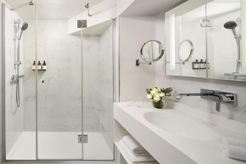 NH Paris Champs- Elysees Hotel in Paris