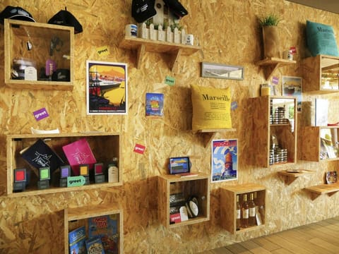 Greet Hotel Marseille Provence Aeroport Hotel in Marignane