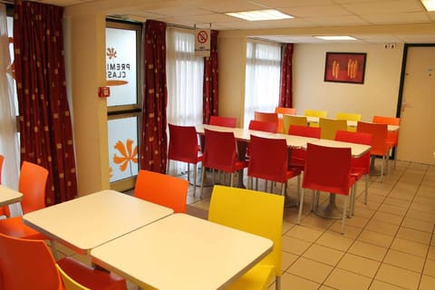 Hotel Premiere Classe Saint Ouen L'Aumone Hotel in Pontoise