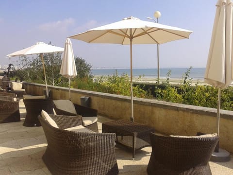 Hôtel Vacances Bleues Villa Caroline Hotel in Le Pouliguen