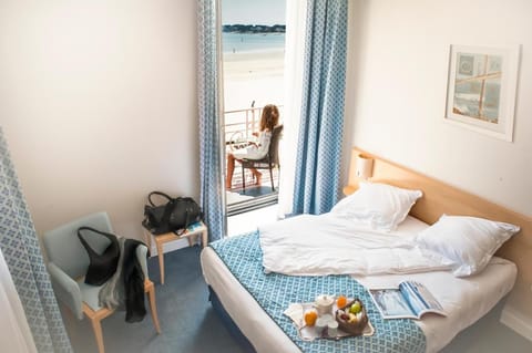 Hôtel Vacances Bleues Villa Caroline Hotel in Le Pouliguen