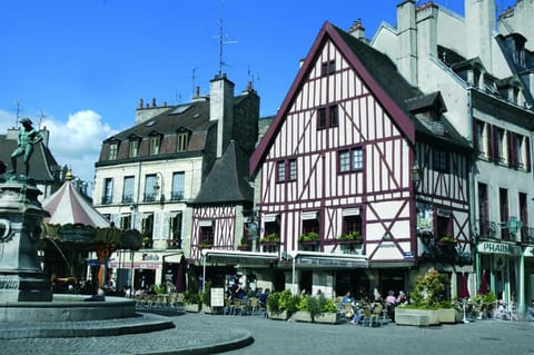 Maison Philippe Le Bon, Les Collectionneurs Hotel in Dijon