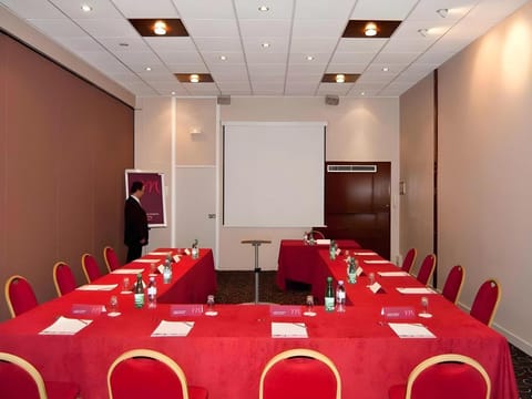 Hotel Mercure Saint-Etienne Parc de l Europe Hotel in Saint-Étienne