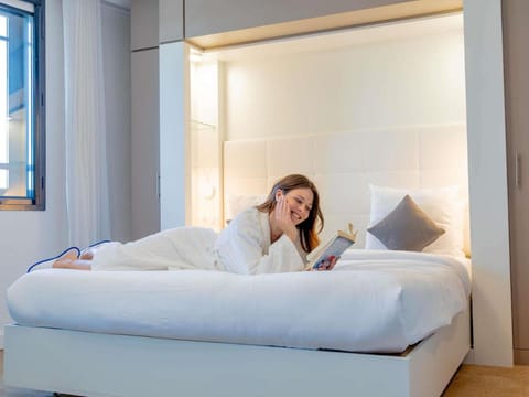 Suite Novotel Paris Montreuil Vincennes Hotel in Paris