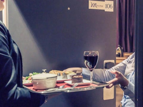 Mercure Tours Centre Gare et Congres Hotel in Tours