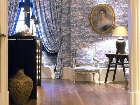 Hotel Le Royal Lyon - MGallery Hotel in Lyon