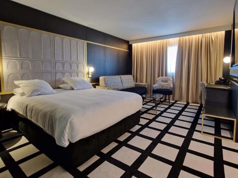 Mercure Orleans Centre Bords De Loire Hotel in Orléans