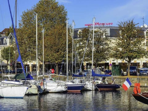 Mercure Caen Centre Port De Plaisance Hotel in Caen