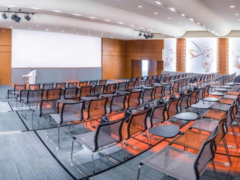 Novotel Paris Rueil Malmaison Hotel in Chatou